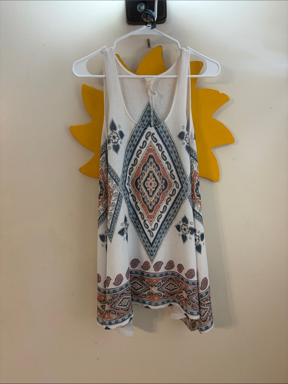 Blu-Pepper Sleeveless Printed Dress - White with Blue & Brown Sz. M